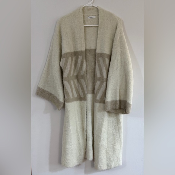 Anthropologie Sweaters - Anthropologie Sweater Merzouga Geometric Open Front Cardigan Ivory Kimono Boho